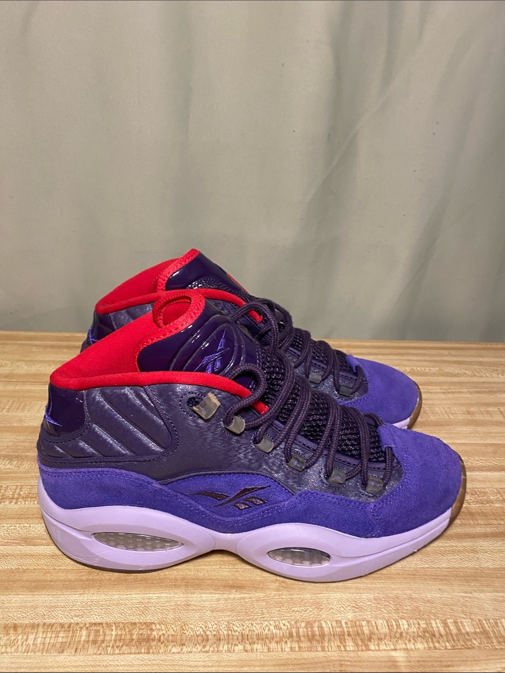 Reebok Question Mid Ghost of Christmas Future Iverson Shoes Mens 11